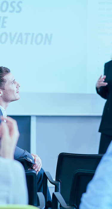 smart-factory-solutions training header mood